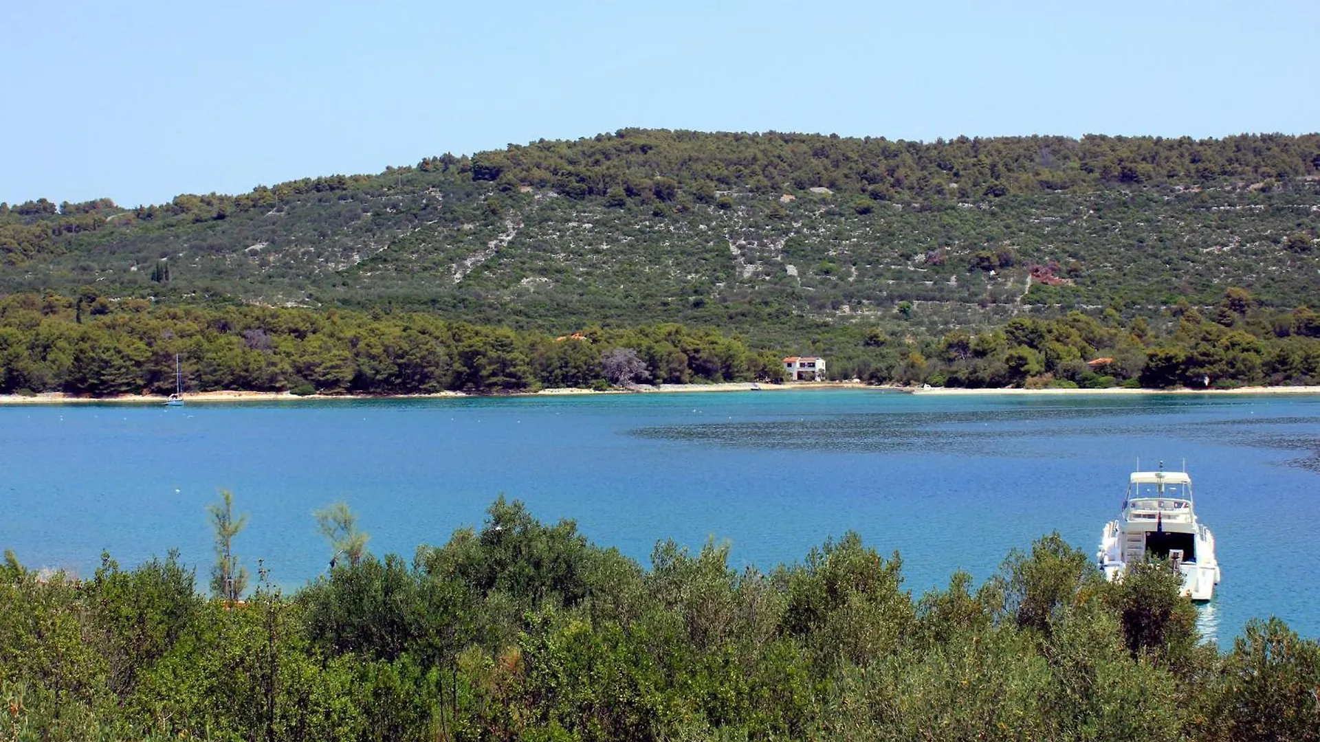 Apartments By The Sea Cove Mala Lamjana, Ugljan - 22450 Kali Croatia